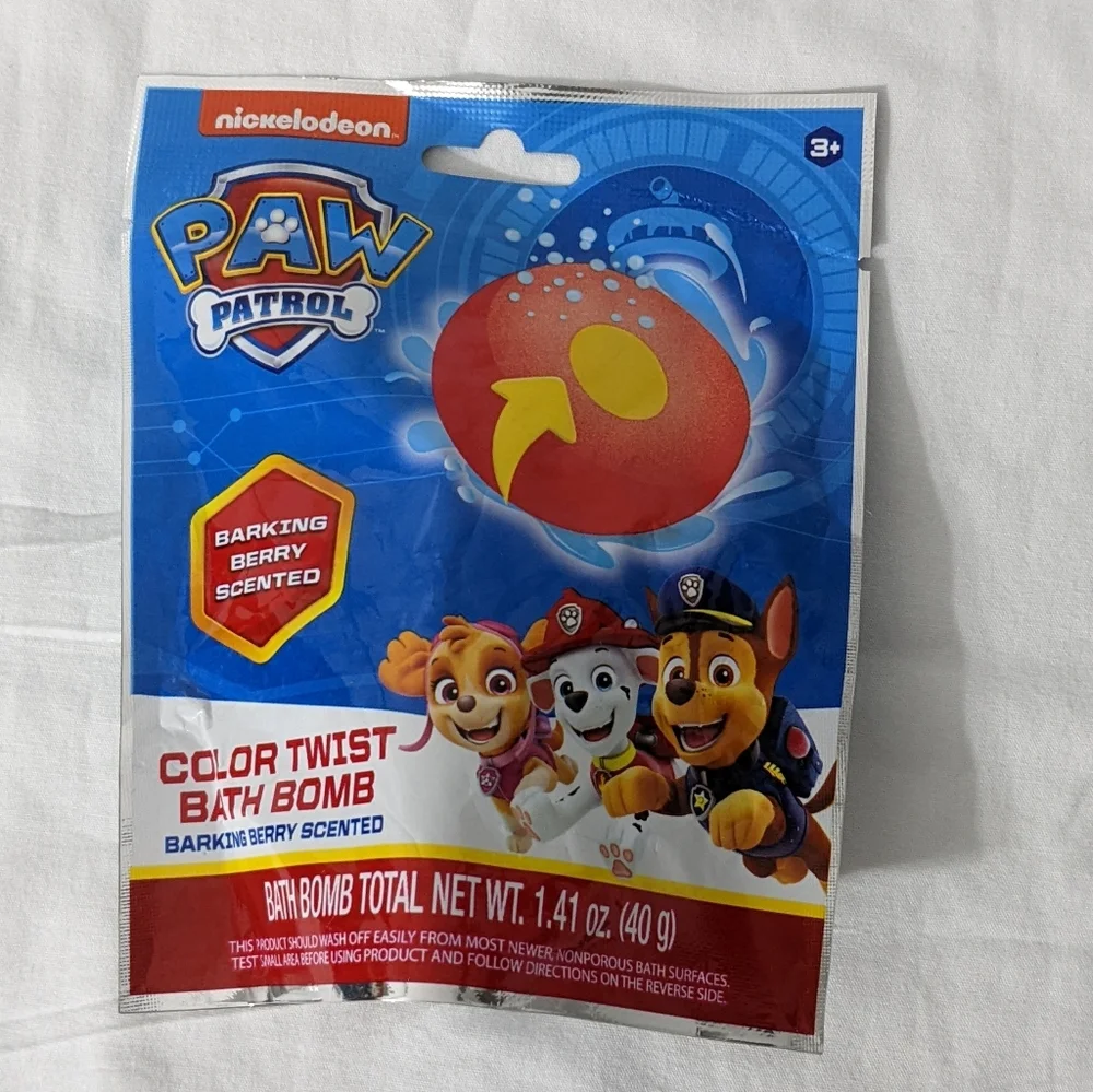 Paw Patrol Bundle(Body Wash|Stuffy Nose Wipes|Color Twist Bath Bomb|Plastic Cup)